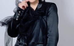 日剧双人床上做剧烈运动作文